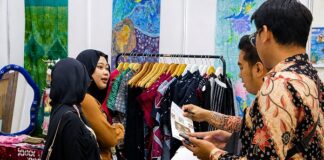Mahasiswa UM Bandung Angkat Batik ke Panggung Nasional