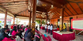 Mahasiswa UMS Perkuat PROLANIS untuk Kesehatan Lansia