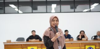 Workshop PKM FEB UMS Siapkan Mahasiswa Tembus PIMNAS