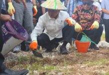 Wamendikdasmen Fajar Resmikan Pembangunan Kampus Muhammadiyah Wakatobi