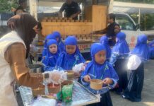 MPLS SD Muhammadiyah 24 Gajahan Ajarkan Filantropi Lewat BaksoMu