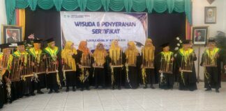 Wisuda ESA Aisyiyah Surakarta Cetak Lansia Sehat dan Produktif