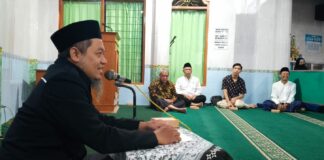 Ustaz Listyanto Ajak Jamaah Jadi Muslim yang Kuat