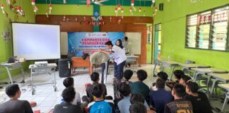 Mahasiswa UMS Kampanyekan GERMAS di Ponpes Imam Syuhodo