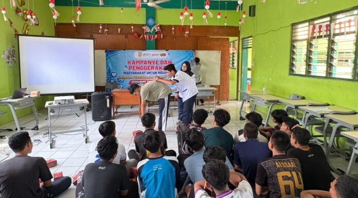 Mahasiswa UMS Kampanyekan GERMAS di Ponpes Imam Syuhodo