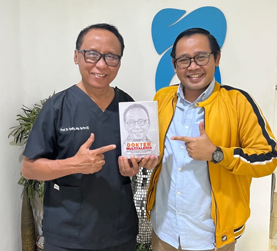Prof. Dr. Ahmad Syaify dan Rochmad Widodo