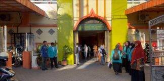 Mahasiswa PLP UMS Perkuat Karakter Siswa Lewat Morning Habit