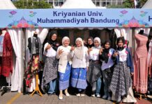 Mahasiswa UM Bandung Bawa Batik ke Gaya Hidup Modern