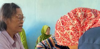 Nursing Summer Course UMS Ditutup dengan Posyandu Lansia