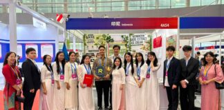 Limbah Bulu Ayam Jadi Panel, Mahasiswa UMS Raih Perak