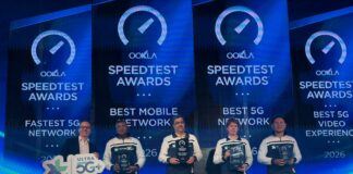 XL Dinobatkan sebagai Jaringan Seluler Terbaik Indonesia 2026 Versi Ookla, Borong Empat Penghargaan XL OOKLA AWARDS (Ki-ka) : Direktur & Chief Technology Officer XLSMART, Shurish Subramaniam, Presiden Direktur & CEO XLSMART, Rajeev Sethi, Senior VP Sales EMEA & APAC Ookla Chafiq Traboulsi, Direktur & Chief Commercial Officer, David Arcelus Oses, dan Direktur & Chief Strategy & Home Business XLSMART, Feiruz Ikhwan bin Abdul Malek berbincang dalam acara Press Conference Selebrasi XL Raih Predikat Jaringan Terbaik di Indonesia 2026 di Jakarta, Senin (3/8/2026).