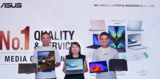 ASUS Kenalkan Program Purnajual dan Garansi Terbaru Kiri ke kanan : Brama Setyadi, Head of Public Relations and Digital ASUS Indonesia; Davina Larissa, Marketing Manager of ASUS Indonesia; Adrian Pradipta, Technical Public Relations of ASUS Indonesia dalam ASUS No.1 Quality di Yogyakarta, Selasa (15/9/2026). (foto : istimewa)