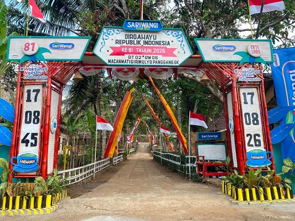 Gapura karya Warga Macanmati, Girimulyo, Kapanewon Panggang, Gunungkidul meraih juara 2 Lomba Hias Gapura SariWangi 2026. (foto : istimewa)