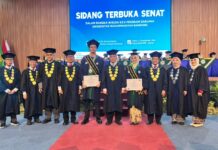 Wisuda UM Bandung, 684 Lulusan Ditantang Taklukkan Era AI