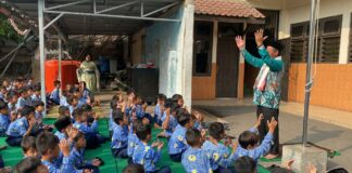 Hujan Tak Kunjung Turun, Siswa SD Muhammadiyah 24 Gajahan Gelar Salat Istisqa