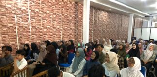 Mahasiswa Baru UMJT Antusias Ikuti Soft Skill Series