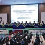Ribuan Mahasiswa Baru UM Bandung Resmi Dikukuhkan