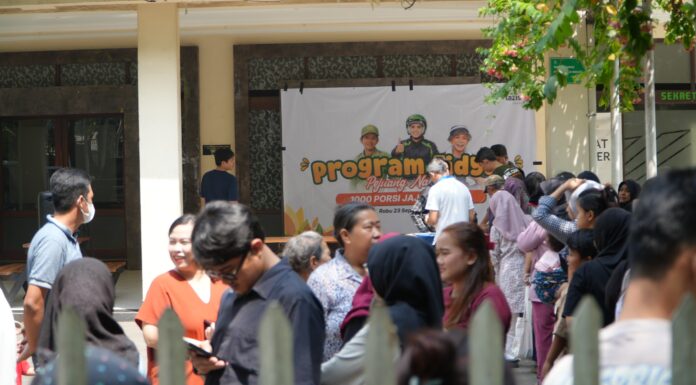 Lazismu Jabar Bagikan 1.000 Porsi Makanan Gratis