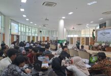 Arsitektur UMS Ajarkan Cara Mengukur Manfaat Pohon