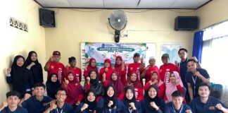 PPG UMS Gandeng Keperawatan, Lansia Pabelan Dapat Senam dan Cek Kesehatan