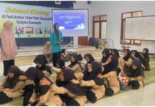 Anak Panti Aisyiyah 2 Surakarta Dilatih Bijak Bermedia Digital