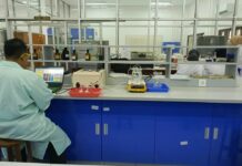 UMS Kembangkan Reaktor Parasetamol Digital yang Ramah Lingkungan