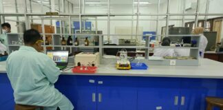 UMS Kembangkan Reaktor Parasetamol Digital yang Ramah Lingkungan