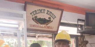 Bukan Nasi Bungkus! Rumah Sakinah Muhammadiyah Ajak 100 Warga Makan Padang
