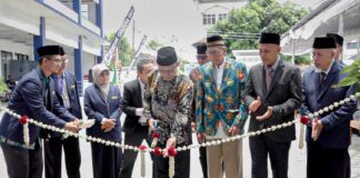 Haedar Nashir dan Wamendikdasmen Resmikan Gedung Baru Pondok Shabran UMS